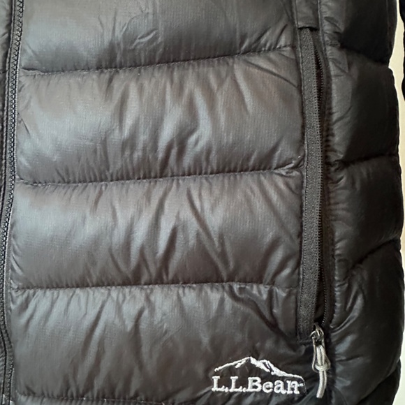 Women's L.L.Bean Black Primaloft Insulated Down Jacket Black Medium Zip - Picture 2 of 7